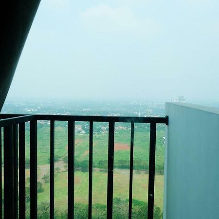 Homey Studio Room Tree Park City Bsd Apartment Near Bsd City By Travelio Tangerang Bagian luar foto