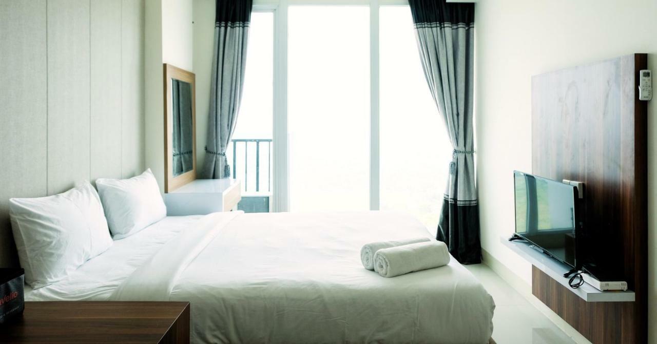 Homey Studio Room Tree Park City Bsd Apartment Near Bsd City By Travelio Tangerang Bagian luar foto